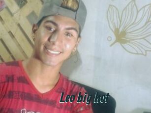 Leo_big_hot