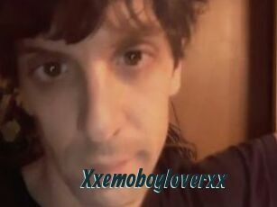 Xxemoboyloverxx